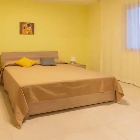 Vimani Apartment *
